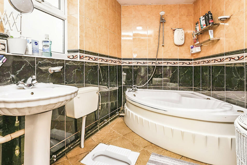 Additional image 10 of Hollyhurst Grove, Birmingham