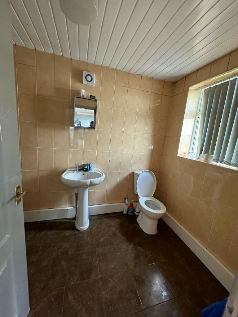 Additional image 10 of Oak Tree Lane, Birmingham, B29