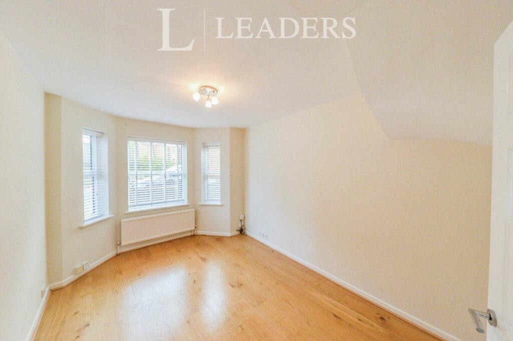 Additional image 8 of Normandy Road