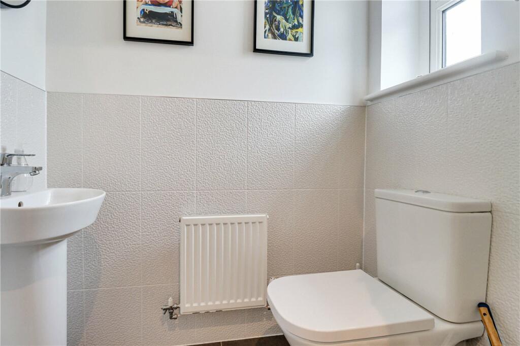 Additional image 13 of Harrier End, St. Albans, Hertfordshire, AL4