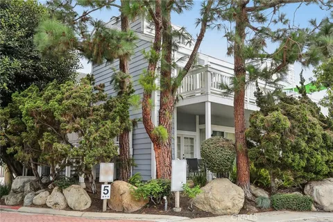 735 Wingate Bay Unit 50, Costa Mesa, CA 92626
