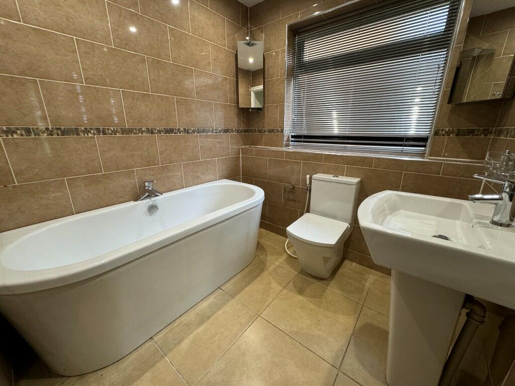 Additional image 18 of Antringham Gardens, Birmingham, B15