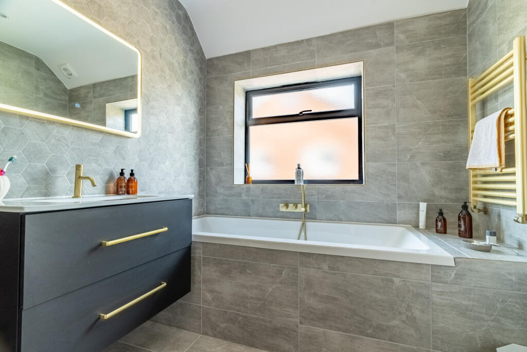 Additional image 26 of Abbey Avenue, St. Albans, Hertfordshire, AL3