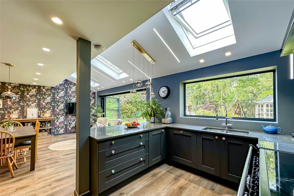 Additional image 5 of Tippendell Lane, St. Albans, Hertfordshire, AL2