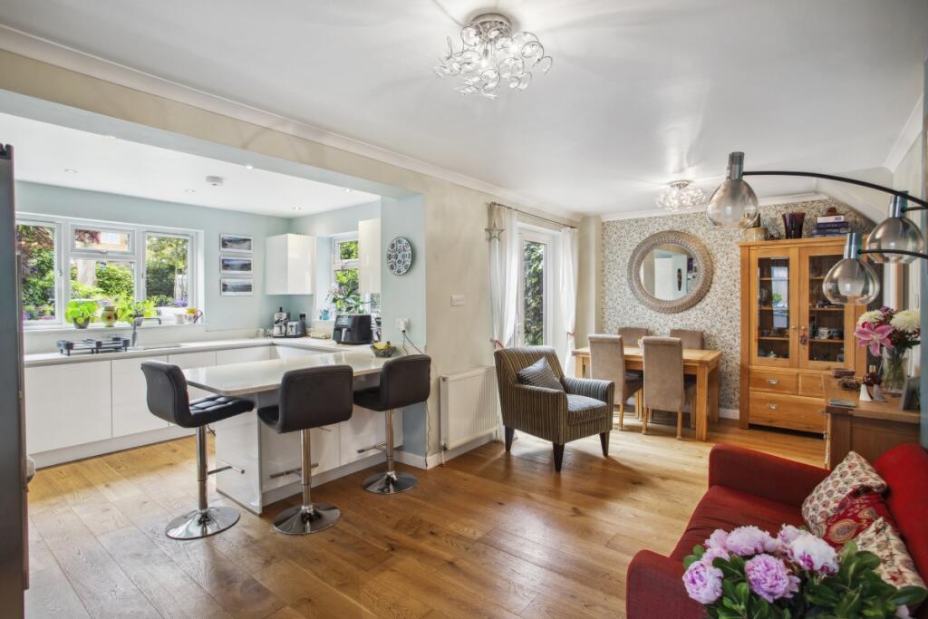 Additional image 4 of Parsons Close Flamstead AL3