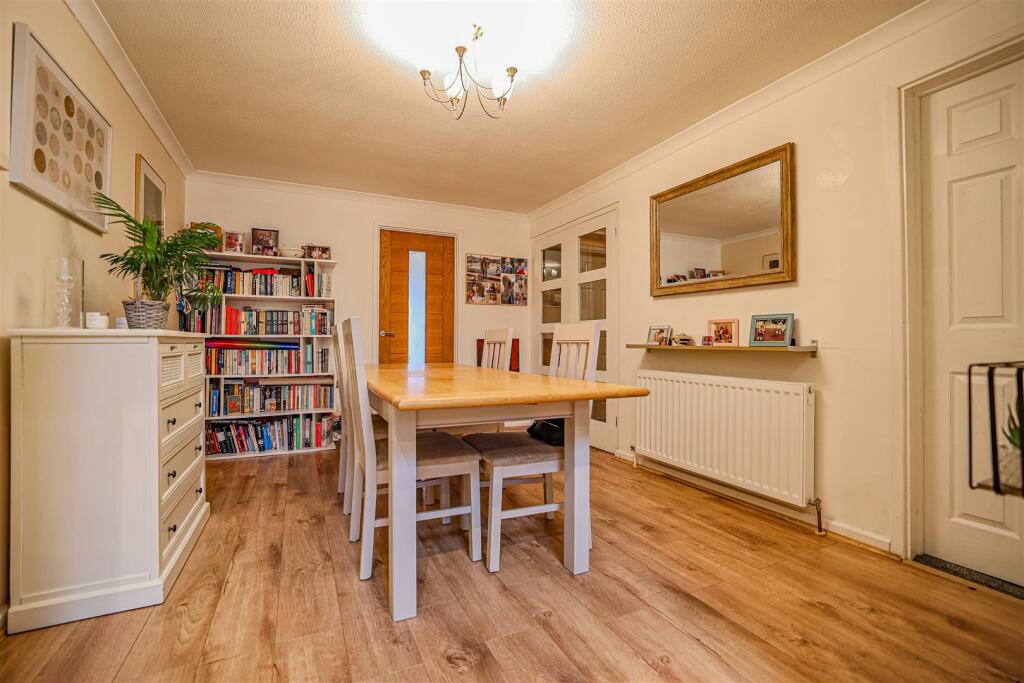 Additional image 11 of Broadstone Road, Harpenden, AL5