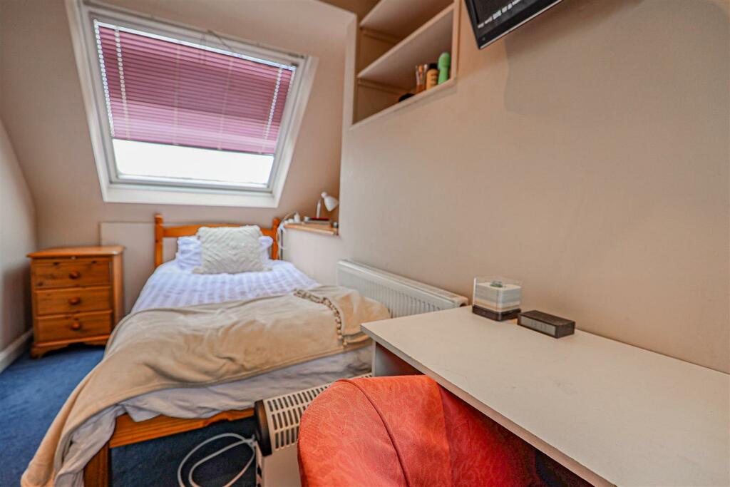 Additional image 27 of Collyer Road, London Colney, AL2