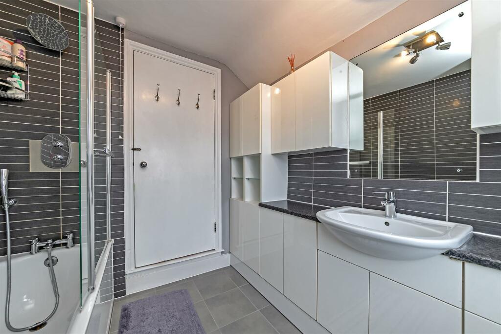 Additional image 13 of West View Road, St Albans