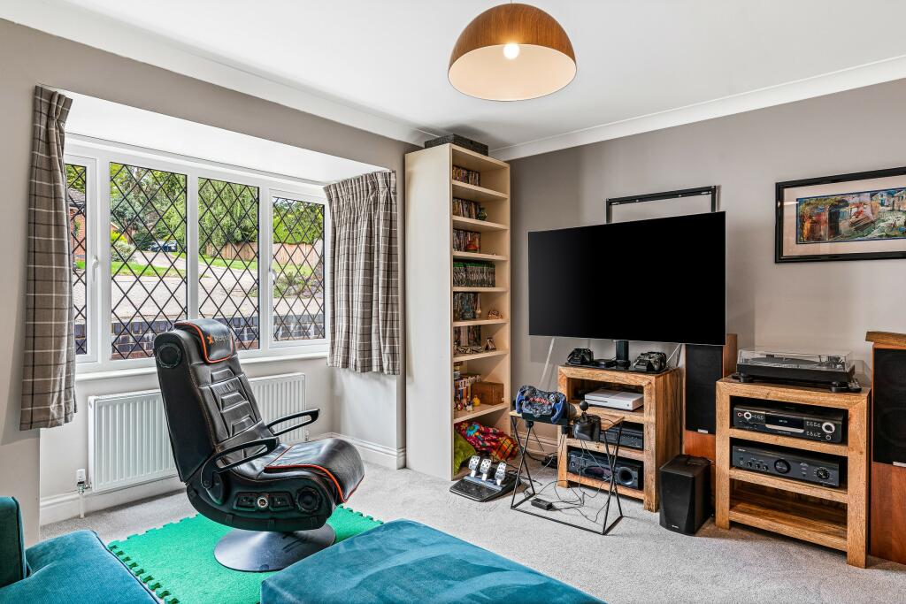 Additional image 9 of 1A Oaklea, Welwyn AL6 0PT