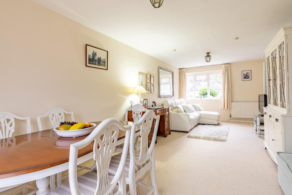 Additional image 5 of Maplefield, Park Street, St. Albans, Hertfordshire, AL2