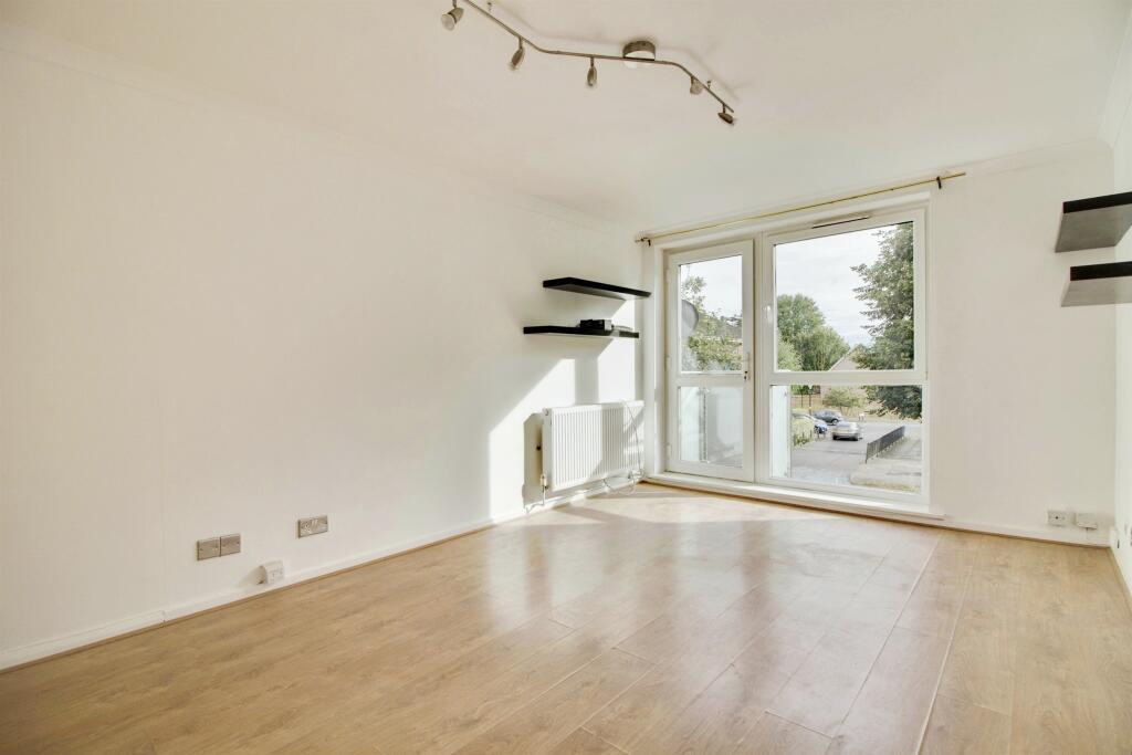 Additional image 3 of Upperfield Road, Welwyn Garden City