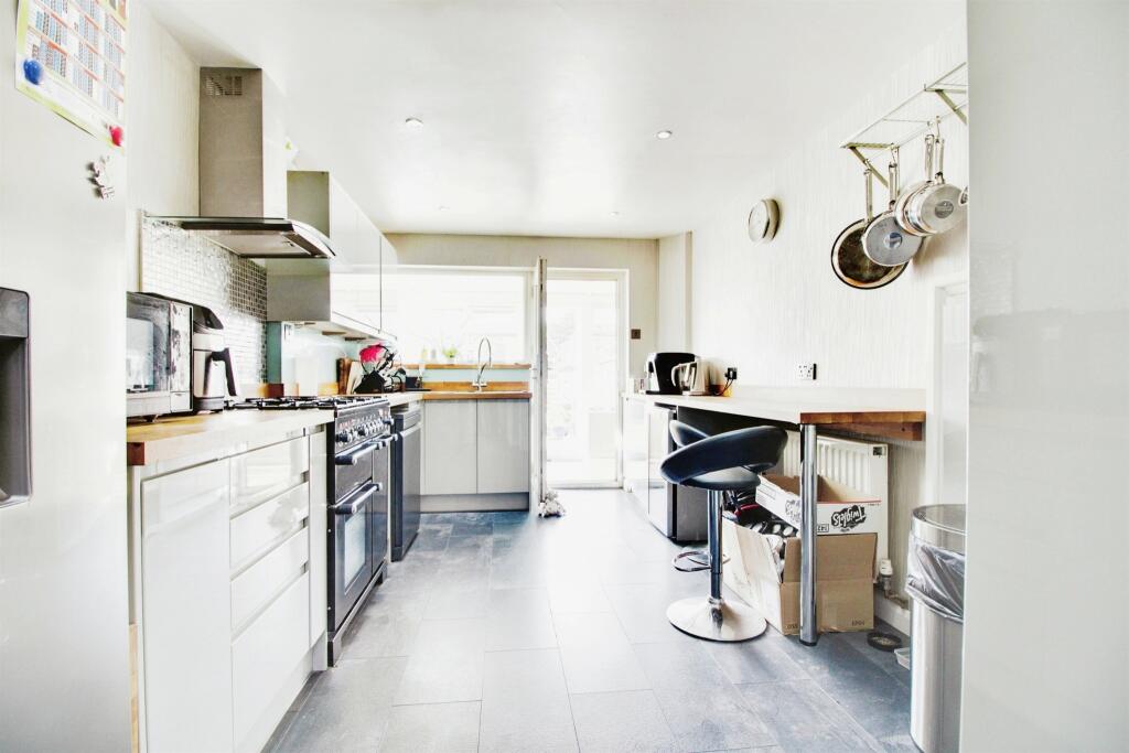 Additional image 6 of Boundary Lane, Welwyn Garden City