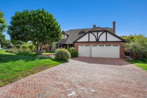 6 Country Meadow Road, Rolling Hills Estates, CA 90274
