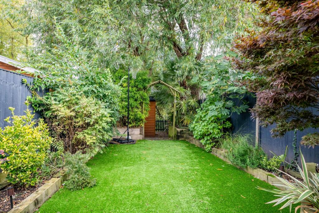 Additional image 17 of Park Street, St. Albans, Hertfordshire, AL2