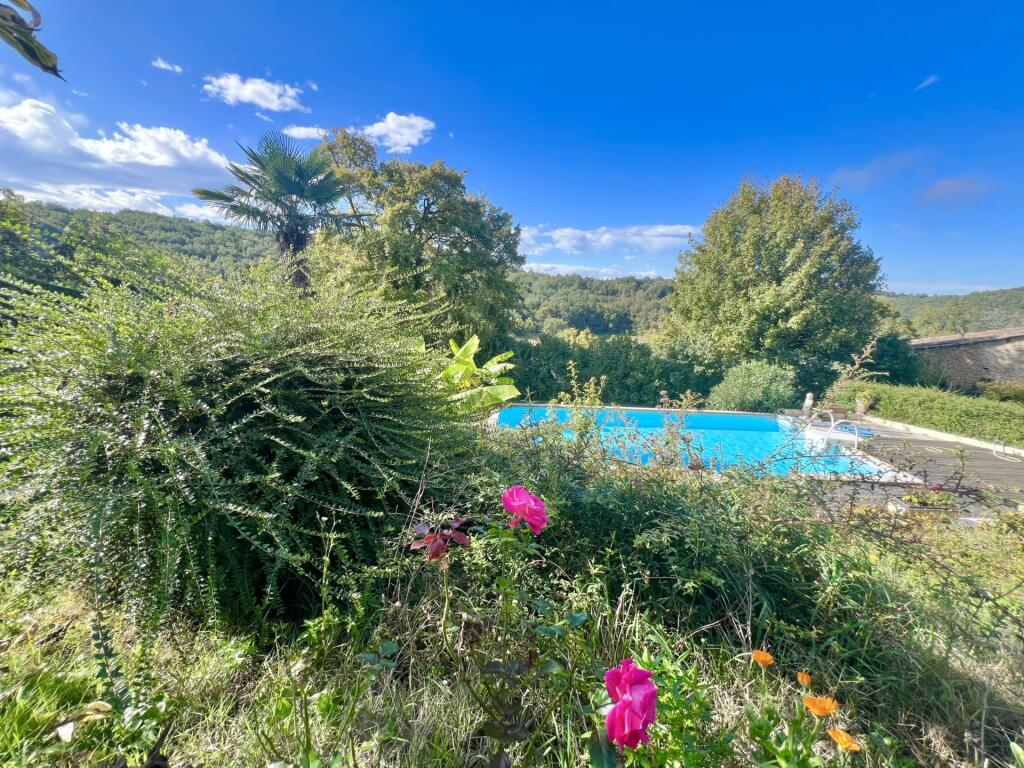 Additional image 2 of 11270 plavilla, France