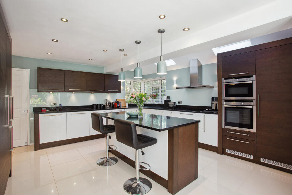 Additional image 5 of Grasmere Avenue, Harpenden, AL5