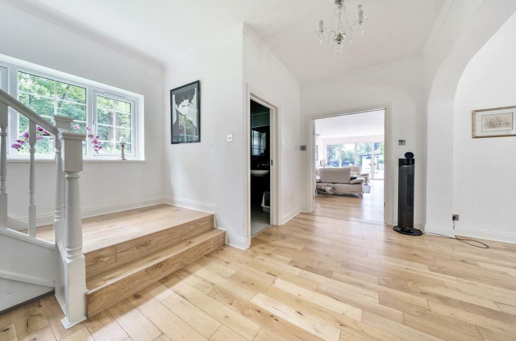 Additional image 10 of Dixons Hill Close, North Mymms, Hertfordshire