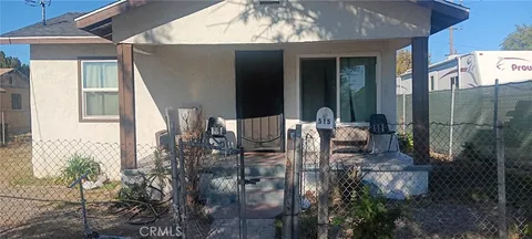515 W N Street, Colton, CA 92324