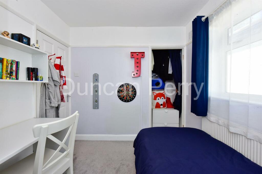 Additional image 12 of Oaklands Avenue, Brookmans Park