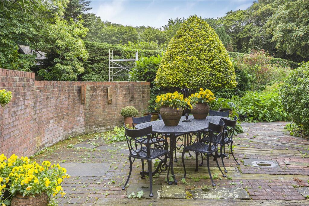 Additional image 27 of Tewin Close, Tewin, Welwyn, AL6