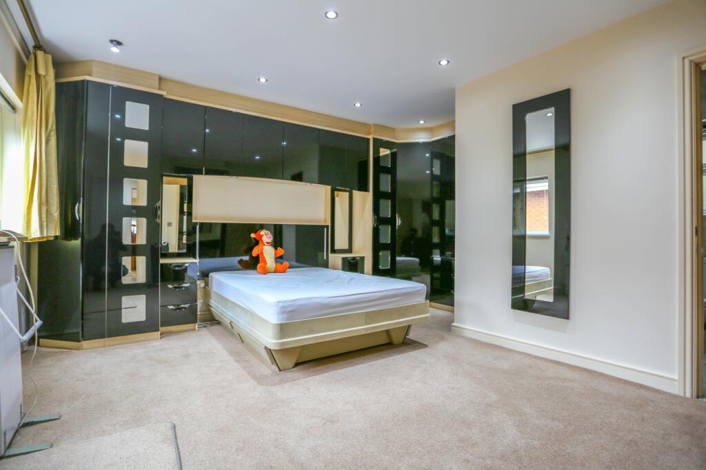 Additional image 18 of Antringham Gardens, Birmingham, West Midlands, B153QL