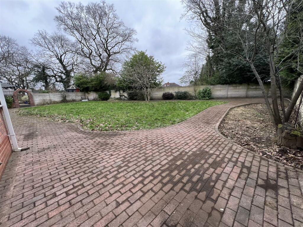 Additional image 62 of Englestede Close, Handsworth Wood, Birmingham