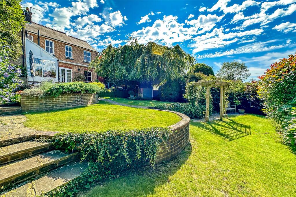 Offa Road, St. Albans, Hertfordshire, AL3