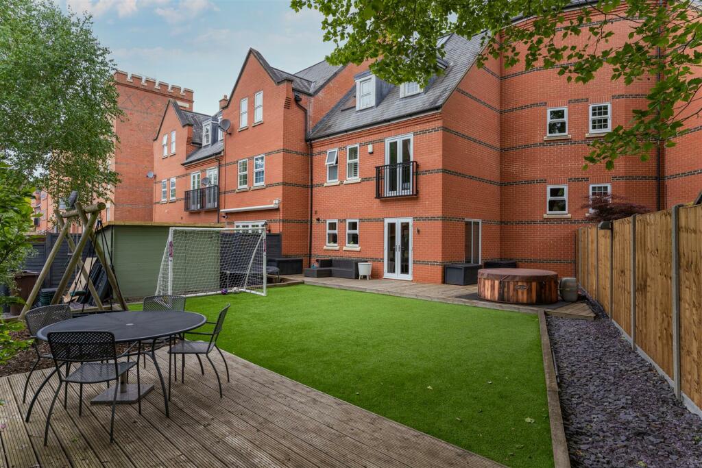 Additional image 9 of Boyes Crescent, Napsbury Park, St Albans