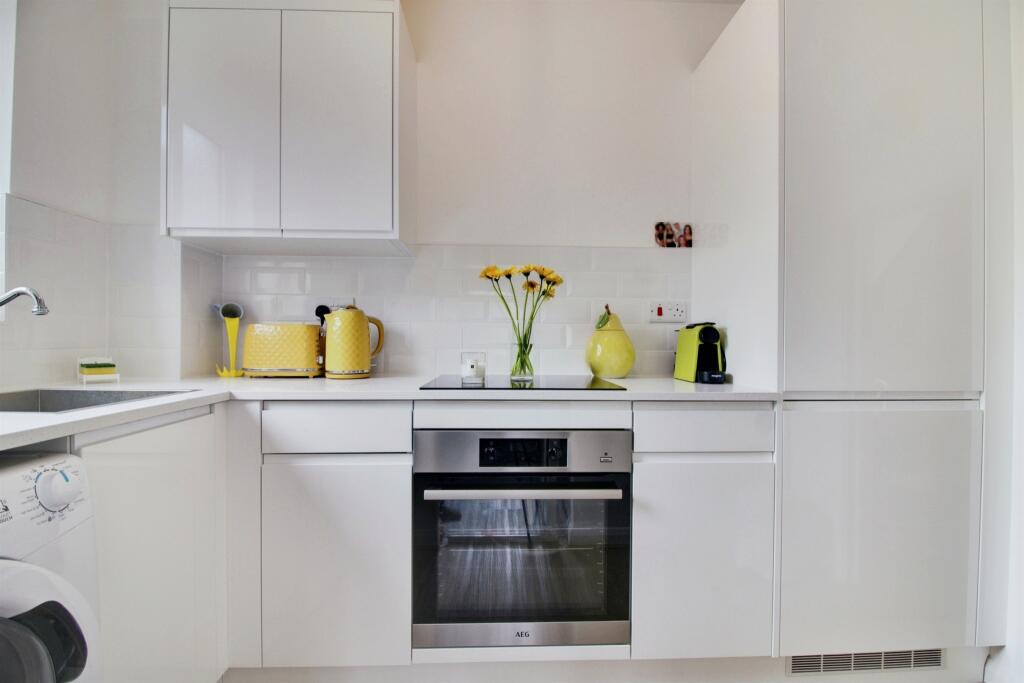 Additional image 5 of Forresters Drive, Welwyn Garden City