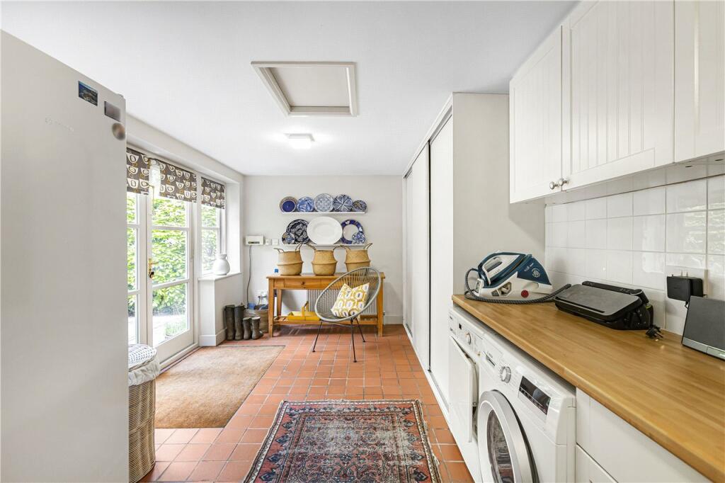 Additional image 10 of Tewin Close, Tewin, Welwyn, AL6