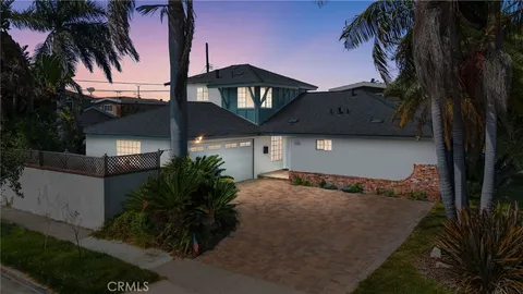 16821 Montclair Lane, Huntington Beach, CA 92647