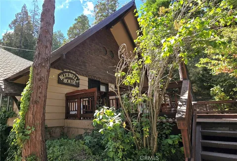 263 S State Highway 173 Dr, Lake Arrowhead, CA 92352