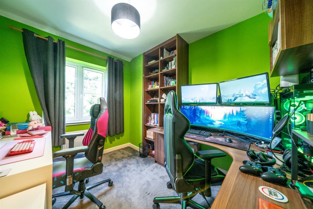 Additional image 9 of Neville Close, St. Albans