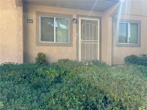 1251 S Meadow Lane Unit 143, Colton, CA 92324
