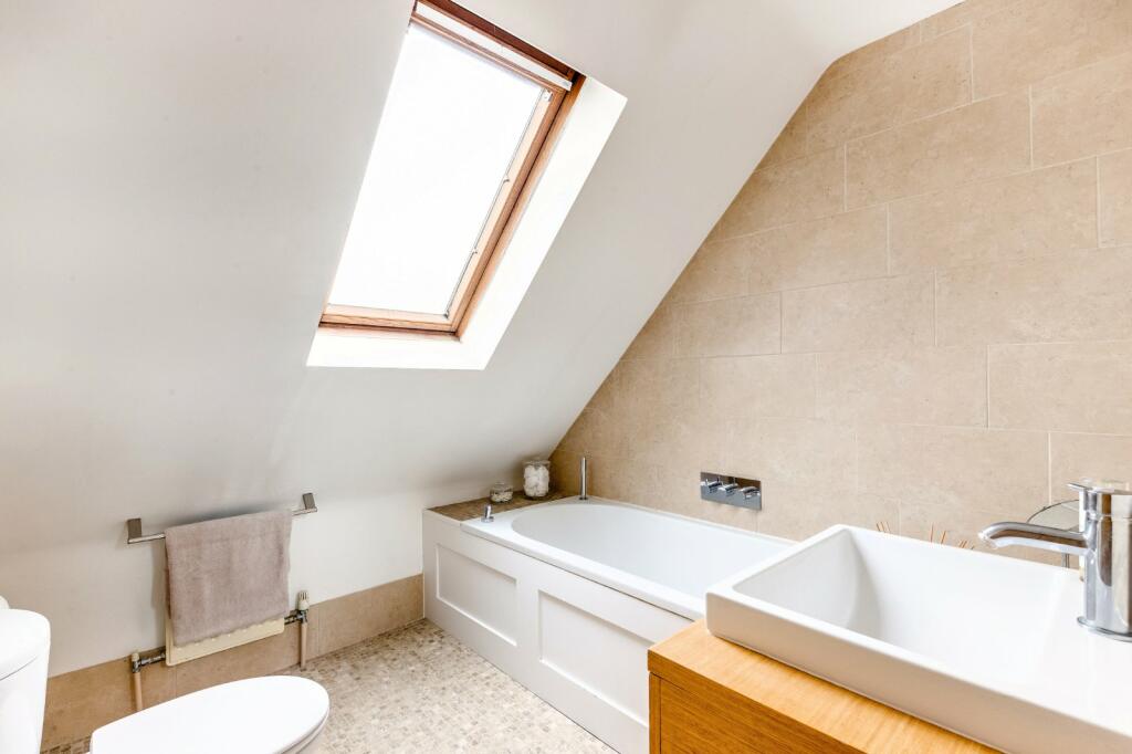 Additional image 17 of Rosecroft Lane, Oaklands, Welwyn, Hertfordshire, AL6