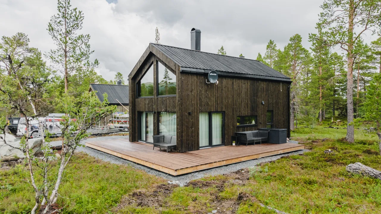 Additional image 2 of 7393 Rennebu