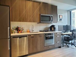 Additional image 5 of 204-458 Richmond St W