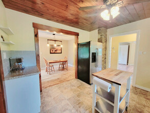 Additional image 3 of 4364 Yonge St