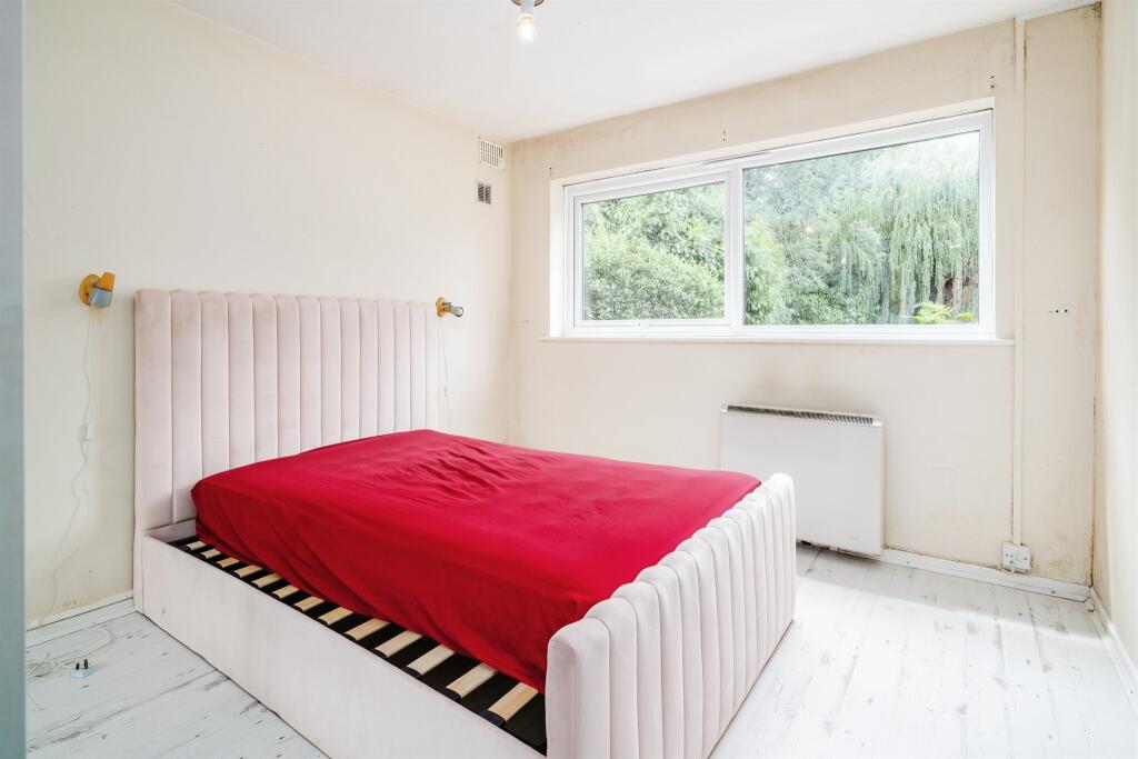 Additional image 8 of Milton Road, Harpenden