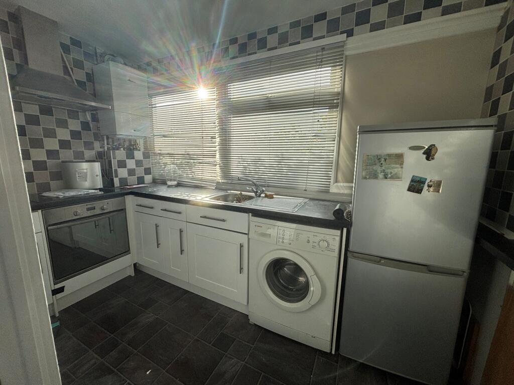 Additional image 6 of High Street, London Colney, AL2