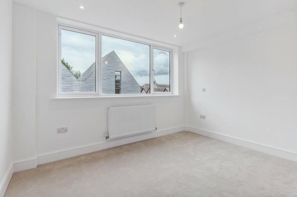 Additional image 5 of Vaughan Road, Harpenden, AL5