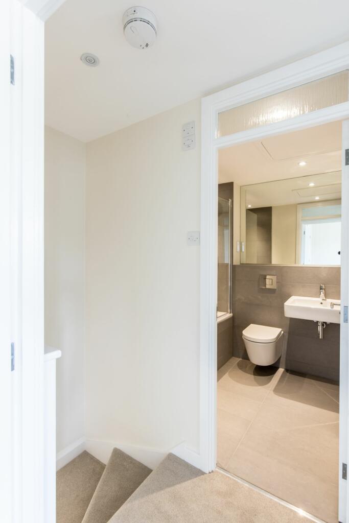 Additional image 4 of Stirling Way