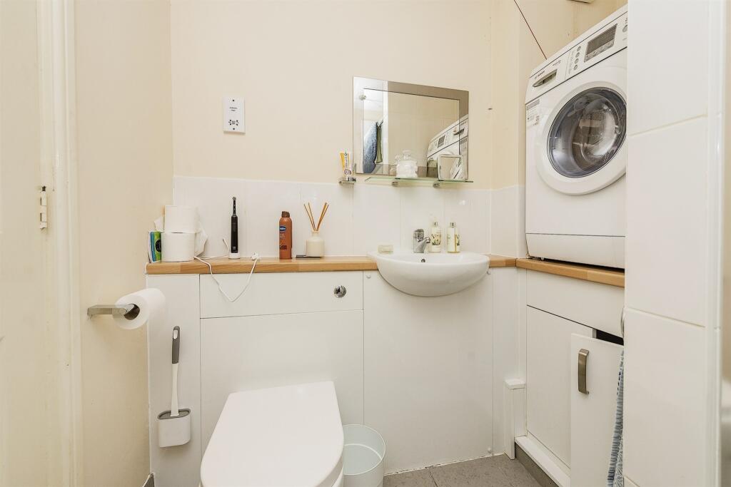 Additional image 11 of Batchwood View, St. Albans