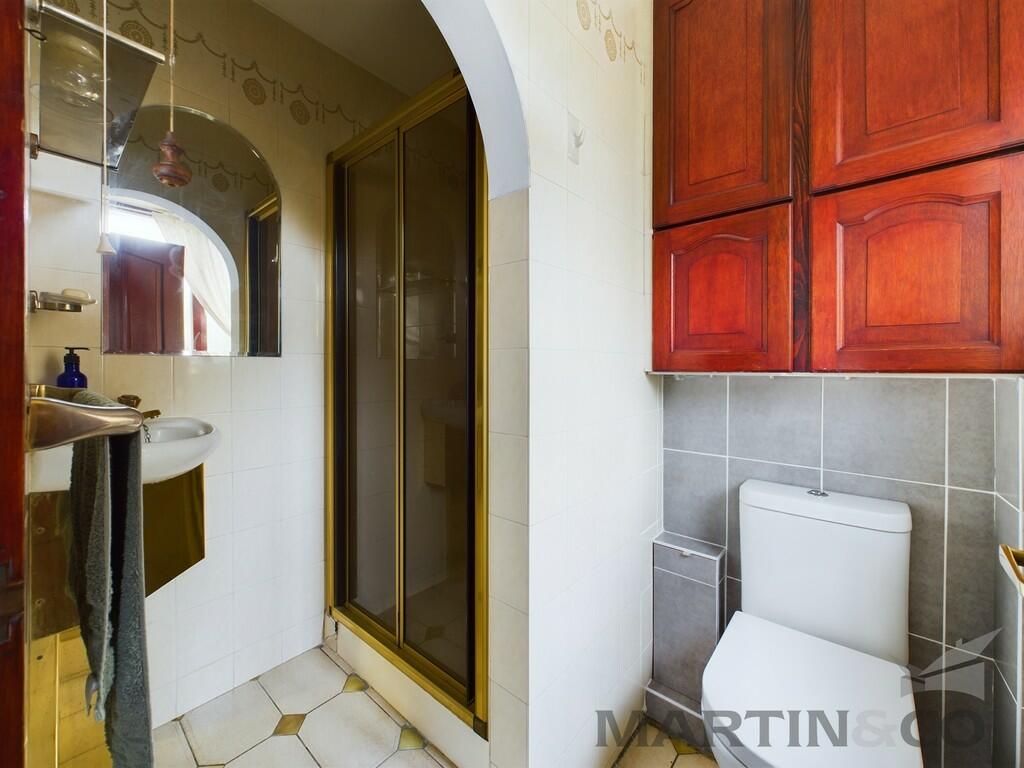 Additional image 16 of St Leonards Crescent, Sandridge, St Albans