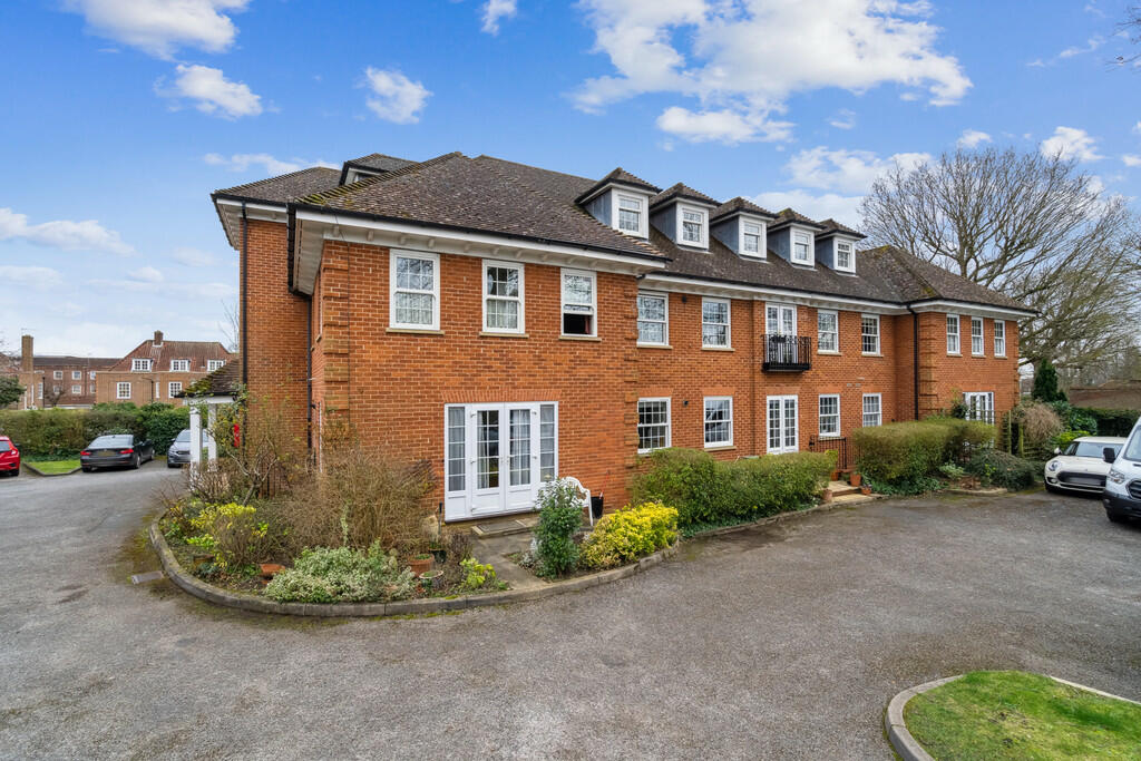 Additional image 10 of Asquith House, Guessens Road, Welwyn Garden City
