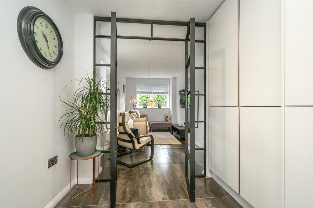 Additional image 12 of Tennyson Road, St. Albans