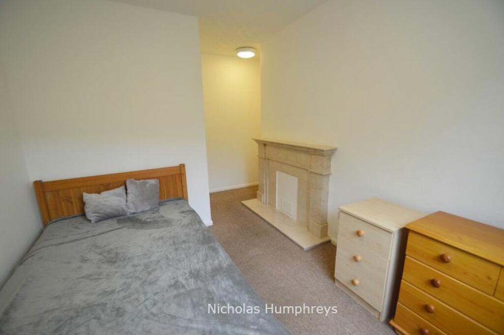 Additional image 4 of Link Walk