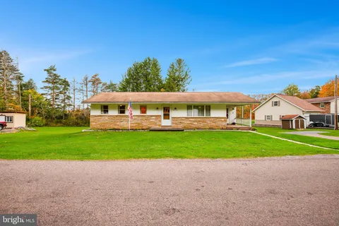 853 Keystone St, Meyersdale, PA 15552