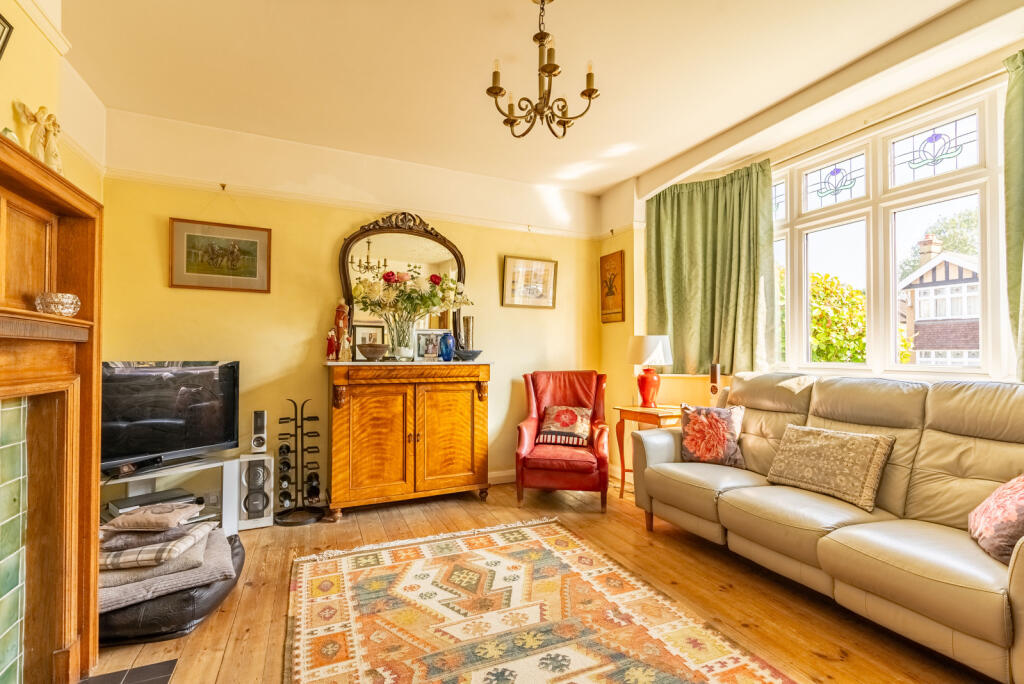 Additional image 2 of Vanda Crescent, St. Albans, Hertfordshire, AL1