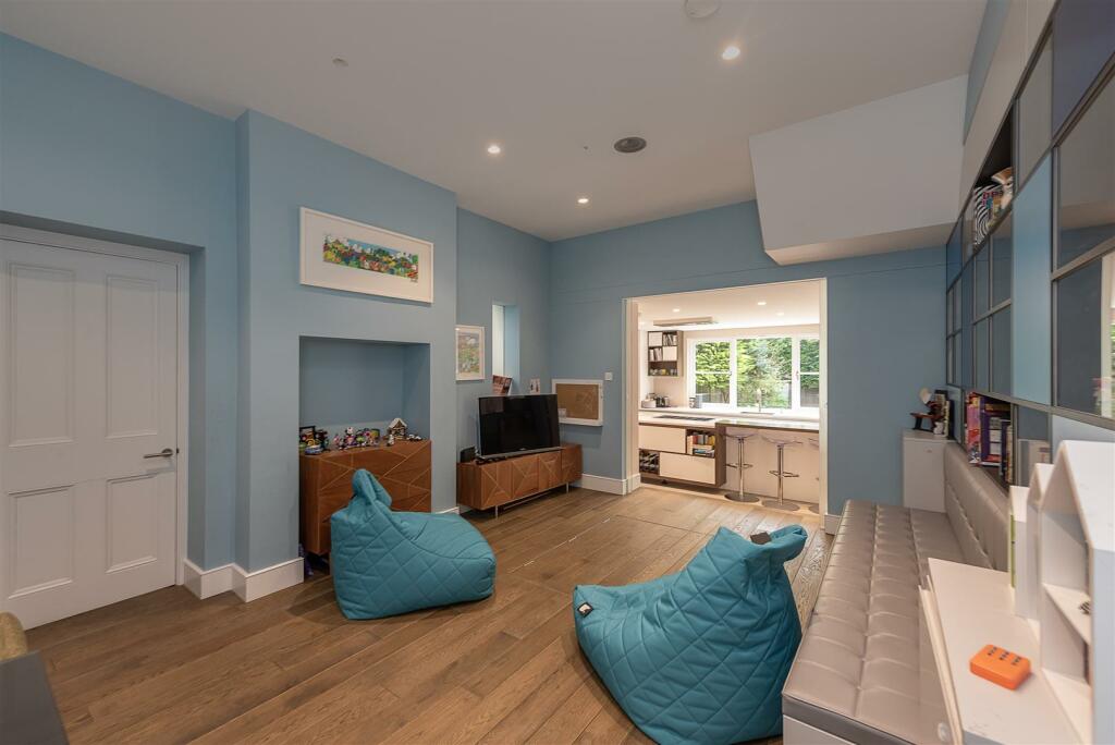 Additional image 5 of Moreton Avenue, Harpenden